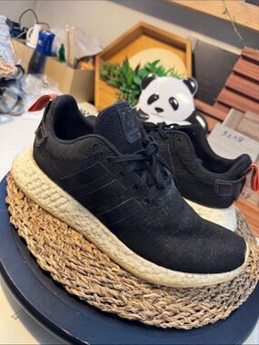 adidas NMDR2 Men’s Black / dark grey with Cream Sole and Red Pull Tab